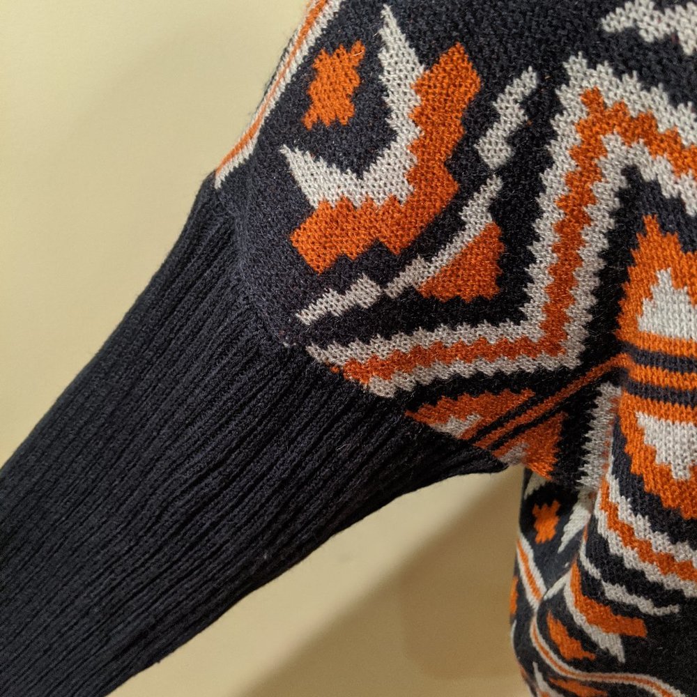 Boho Aztec Tribal Pattern Sweater - Picture 3 of 7